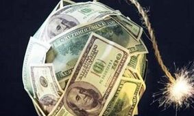 دلار در وضعیت قرمز / بازار جهانی پشت به دلار کرد 