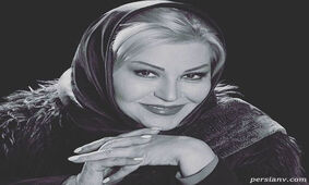 استایل خیلی خقن اکرم محمدی در 65 سالگی / عین دختر 20 ساله ها شد !