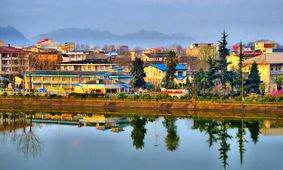 از گرانی تا ارزانی: قیمت‌های به‌روز مسکن شمال ایران در ۶ آذر ۱۴۰۴!