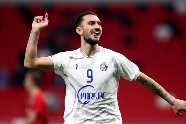 هزینه‌سازی مهاجمان ناکارآمد برای استقلال/ ساپینتو چراغ قرمز نشان داد