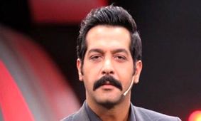 عکس‌های جذاب از تیپ و استایل خاص کامران تفتی در کنسرت!