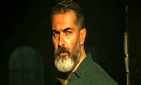 سورپرایز پارسا پیروزفر برای هوادارانش / جذابیت دخترکش آقای بازیگر در سریال جدیدش !