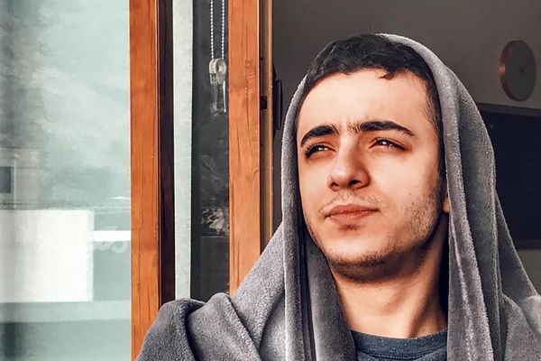 خانه مجردی علی شادمان با دکوراسیون لاکچری و شگفت‌انگیز!