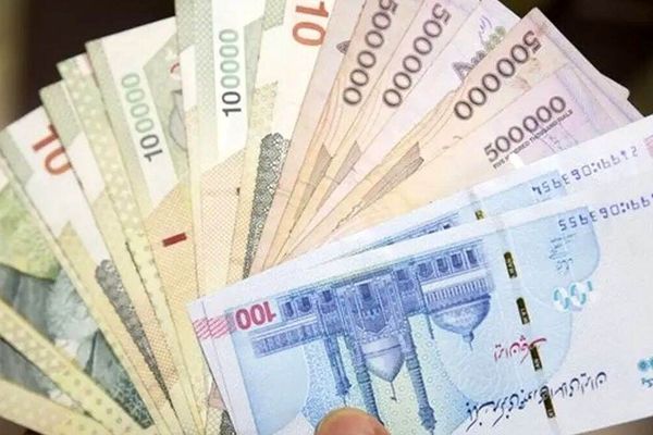 خبر خوشحال‌کننده برای بازنشستگان؛ آیا عیدی آنها دو برابر شد؟