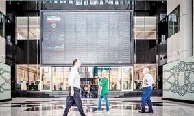 سایه ریسک‌های سیاسی بر بورس /معامله‌گران بورس محتاط شدند 