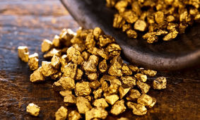 توصیه‌های کاربردی یک طلافروش به مردم / طلای آب شده بخریم یا خیر ؟
