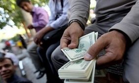 رفتار غیرمنتظره دلار در بازار / ترمز قیمت دلار چگونه کشیده شد؟
