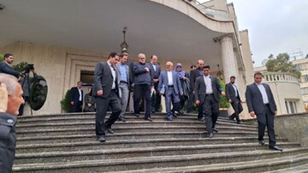 پاسخ پزشکیان به سوالی درباره زمان رفع فیلترینگ