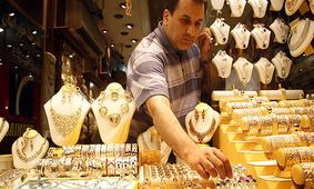 قیمت طلا و سکه امروز دوشنبه ۱۵ بهمن ۱۴۰۳ /ربع سکه و سکه گرمی فریز شدند