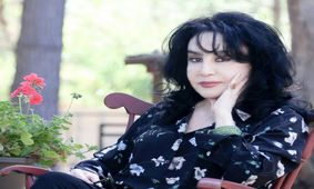 عکس دیده نشده از حمیرا با چادر و حجاب / باور نمی کنید !
