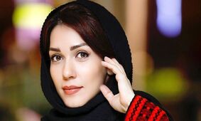 ژست خبرساز شهرزاد کمال زاده کنار حوض قدیمی؛ مدلینگ در خانه مادربزرگ!