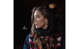 شوکه‌کننده‌ترین ترکیب رنگ‌ها: نگاهی به پوشش خلاقانه نیکی مظفری!