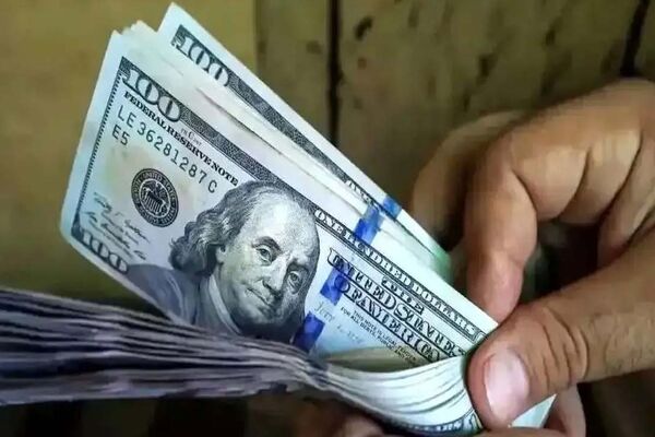 قیمت دلار امروز ۲۷ آذر ۱۴۰۴ +‌جدول
