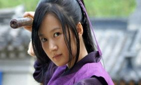 چهره غافلگیرکننده خواهر موهیول در نقش دختر دبیرستانی!