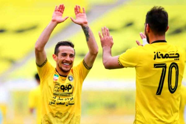 فرشاد احمدزاده و محکومیت سپاهان/ داستان جنجالی فوتبال ایران!