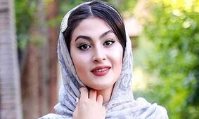  عکس های منشوری خانم بازیگر
