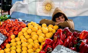 آزادی اقتصادی بی‌مهار، چگونه ثبات را قربانی می‌کند؟