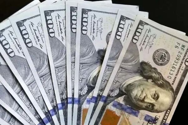 قیمت دلار امروز یکشنبه ۱۳ مهر ۱۴۰۴ 
