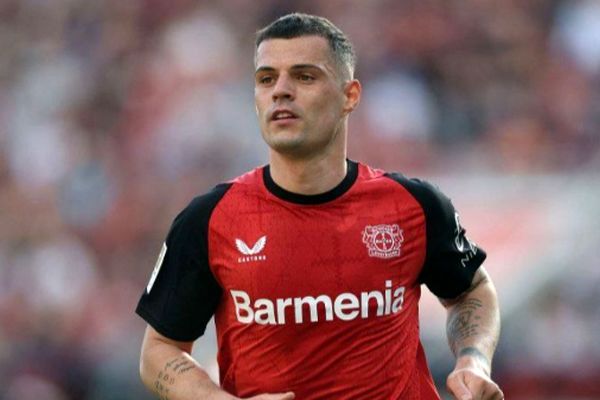 بازگشت ۳۲ ساله پرهزینه به لیگ جزیره/ ژاکا به‌ عنوان رهبر خط میانی برمی‌گردد!