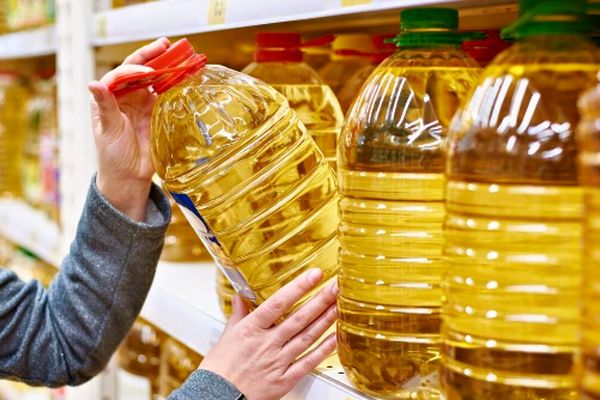 روغن با نرخ جدید روانه بازار شد | روغن سرخ کردنی چند ؟
