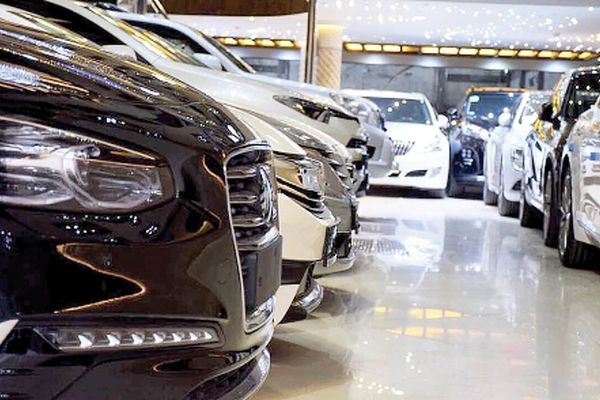 تحلیل سه سناریو احتمالی بازار خودرو/ جنگ خودروسازان و دولت شدت گرفت!