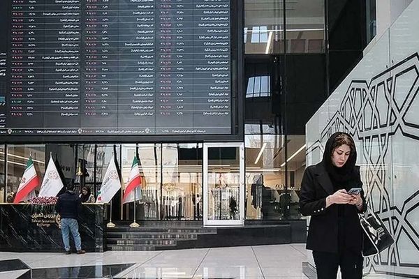 در بازار بورس امروز سه شنبه ۲۳ دی چه گذشت؟