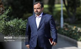 اعلام سیاست های پولی و بانکی ایران و روسیه توسط وزیر اقتصاد