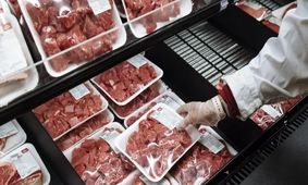 گوشت قرمز چند؟  قیمت امروز ۲۷ اردیبهشت ۱۴۰۴ + جدول 