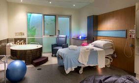 پکیج‌های لاکچری زایمان در ایران؛ رویای مادر شدن به قیمت نجومی!