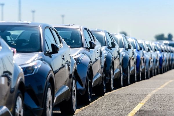 شاسی‌بلند لوکس انگلیسی وارد ایران شد +‌ عکس