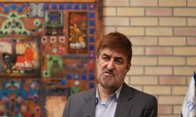 علی مطهری:  افراد نفوذی پشت ظاهر فریبنده پنهان می‌شوند / باز هم به پزشکیان رای می دهم
