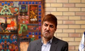 علی مطهری:  افراد نفوذی پشت ظاهر فریبنده پنهان می‌شوند / باز هم به پزشکیان رای می دهم