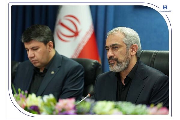 تاکید وزیر اقتصاد بر تحقق اهداف نوآورانه در چشم‌انداز آتی بانک صادرات ایران/ سید علی مدنی‌زاده: سرمایه انسانی متخصص کلید تحولات آینده است