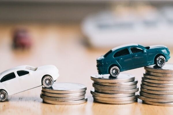 بازنشسته‌ها خوشحال باشید؛ خودروی صفر کیلومتر نصف قیمت شد!