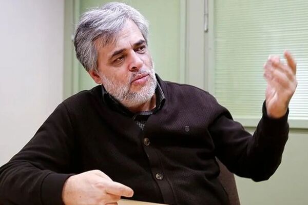 محمد مهاجری: برخی اصولگرایان فقط داد می‌زنند و فحش می‌دهند