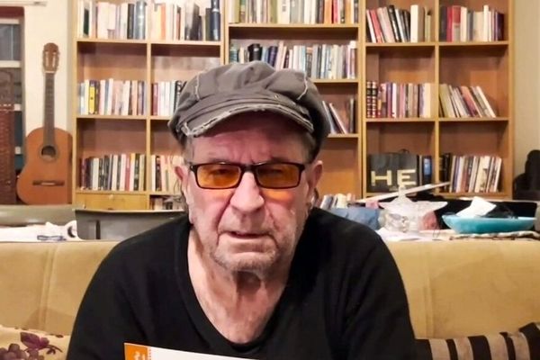 لحظه‌های وحشت با تصاویر محل قتل داریوش مهرجویی و همسرش/ واکنش خواهر مهرجویی!