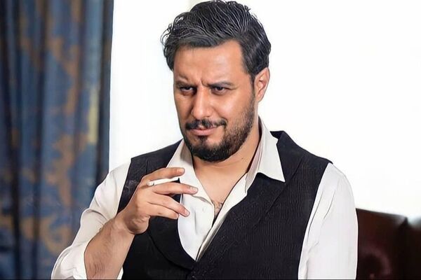 جواد عزتی با چهره‌ای متفاوت در سریال وحشی! این بار خبری از نقش مظلوم نیست! + فیلم