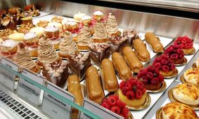 افزایش عجیب قیمت شیرینی شب یلدا ۱۴۰۴؛ قطاب، دانمارکی و تر چند؟