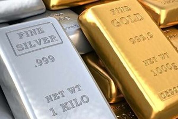 نقره، ستاره درخشان بازار جهانی در سال 2025