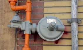 اگر رگولاتور گاز خانه بسته شد چه کنیم؟