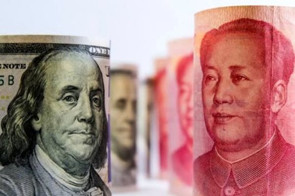 یوان چینی پیشتاز شد؛ سبقت تاریخی از دلار