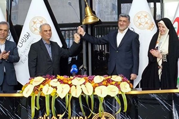 زنگ شروع سال جدید بورس به صدا درآمد: آغاز دور جدید معاملات