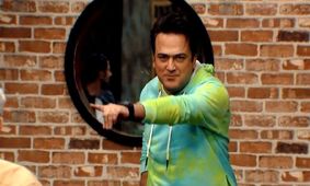 ترکیب عجیب مانتو مجلسی و زیرشلواری توسط حامد آهنگی که همه را شوکه کرد! + فیلم