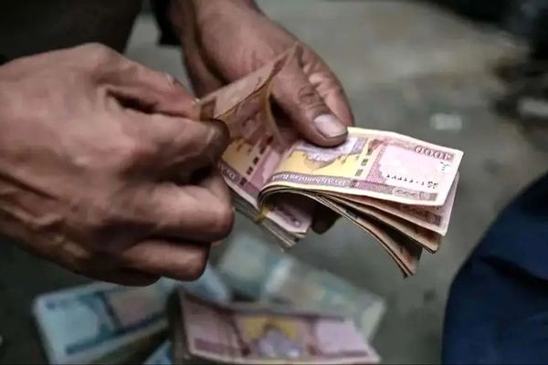 قیمت افغانی امروز سه شنبه 21 بهمن 1404