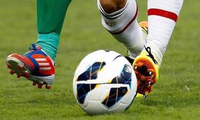 محمد حسین میثاقی آبروی فوتبال ایران را روی آنتن زنده بُرد !! 
