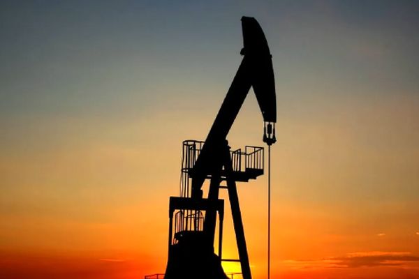  فوری/ یک جنجال نفتی عجیب درباره ایران راه افتاد! 