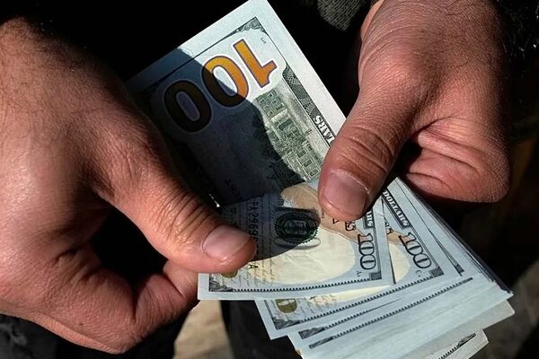 قیمت دلار امروز دوشنبه ۹ شهریور ۱۴۰۵
