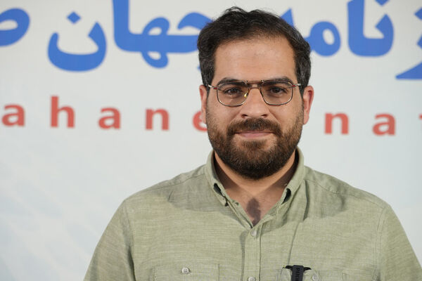 دلار درحال مجازات بورس؟