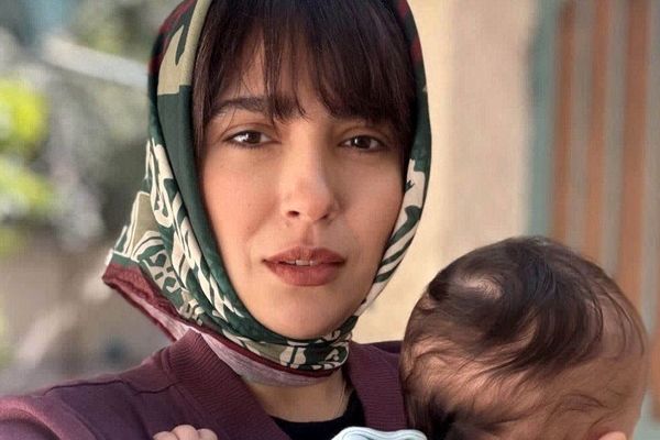 تولد رویایی مونا کرمی در «باران اسیدی»: لحظه‌ای که عاشقان نباید از دست بدهند!