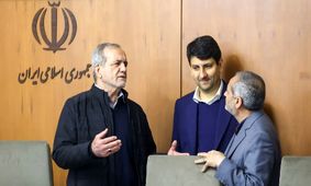 آقای پزشکیان؛ وقت حساب‌وکتاب رسیده، یقه خودتان را بگیرید!